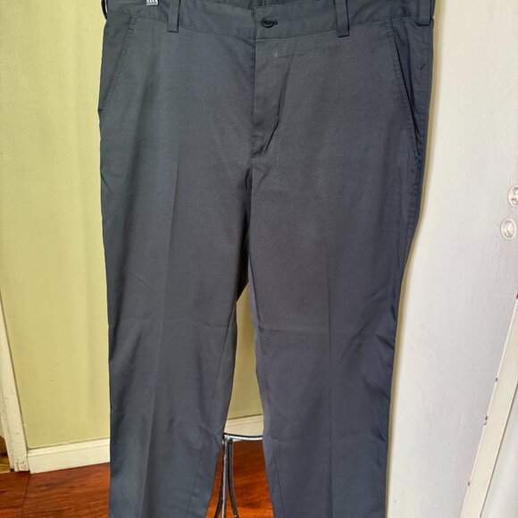 NIKE DRI FIT GOLF PANT SIZE 34X 30 BLACK STRETCH - Picture 2 of 5